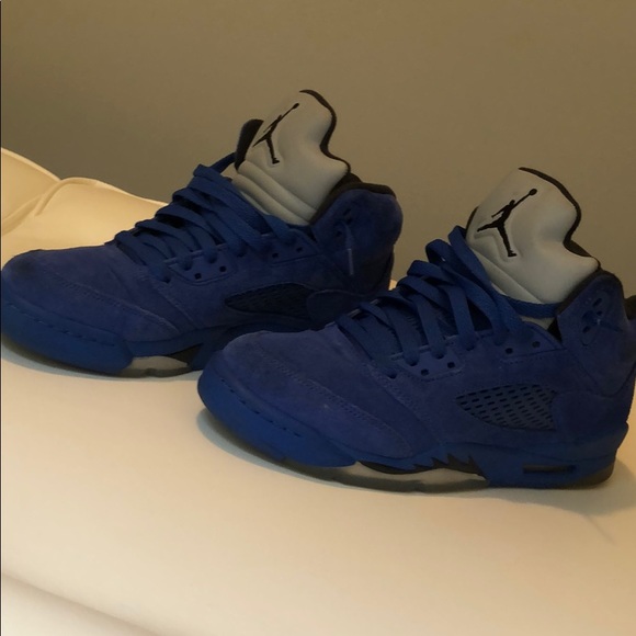 Retro Jordans sneakers